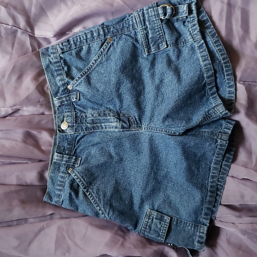 "Riveted" by Lee women's jorts